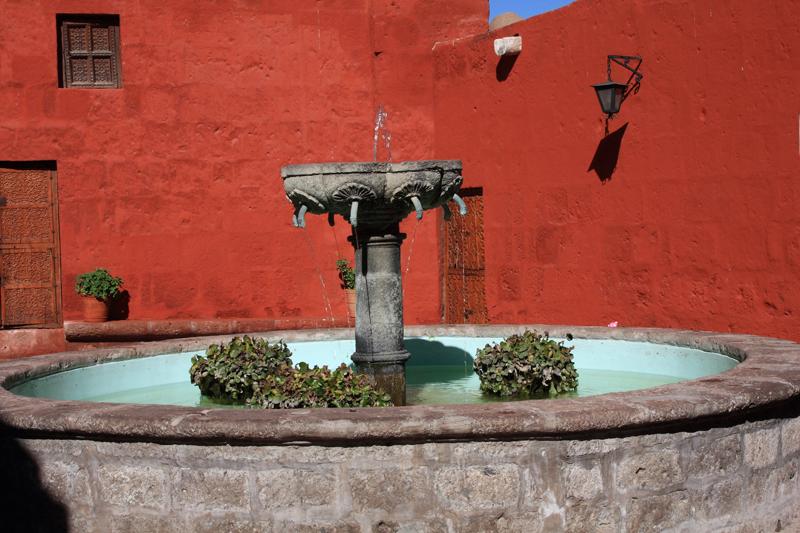 1006-Arequipa,Santa Caterina,16 luglio 2013.JPG